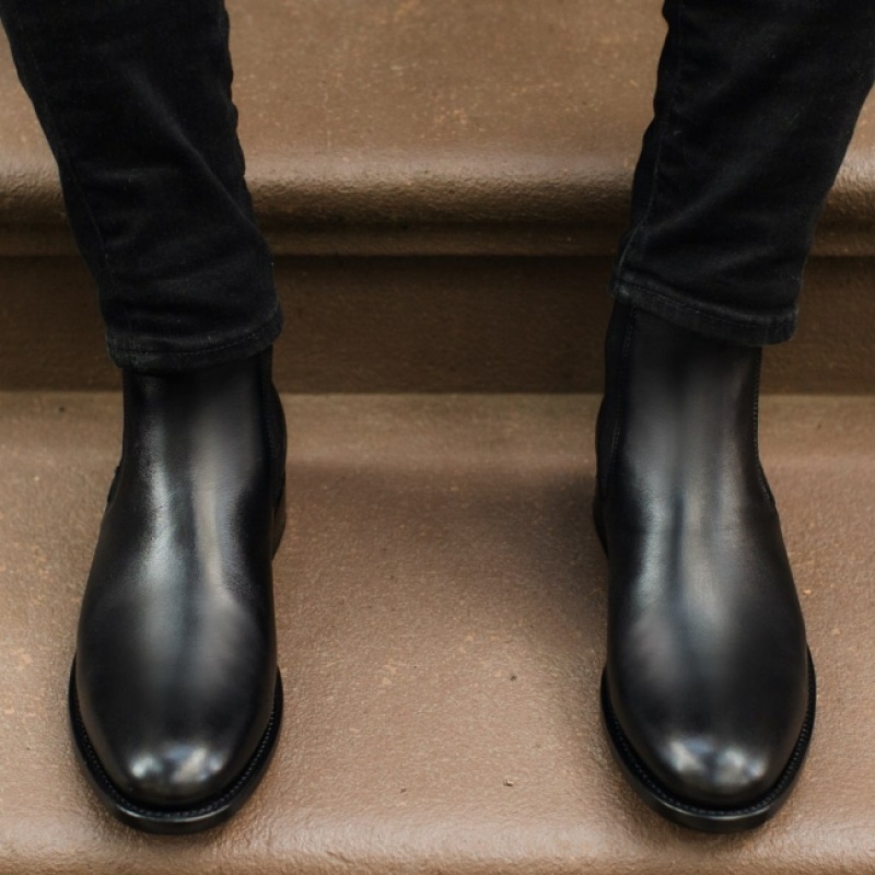 Men's Thursday Boots Cavalier Chelsea Boots Black | UAE357018