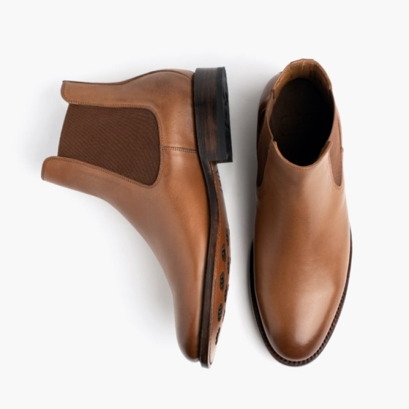 Men's Thursday Boots Cavalier Chelsea Boots Brown | UAE357019