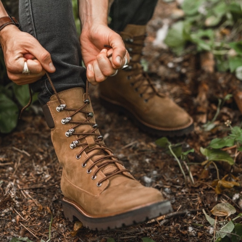 Men's Thursday Boots Explorer Lace-Up Boots Brown | UAE357081