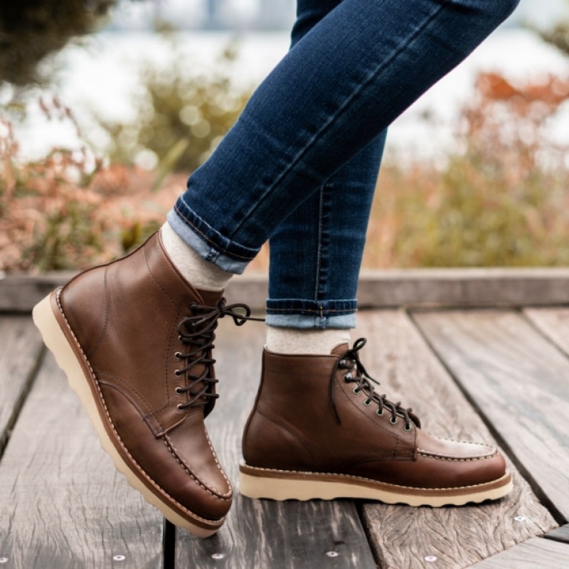 Women's Thursday Boots Diplomat Lace-Up Boots Brown | UAE356959