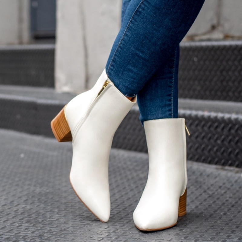 Women's Thursday Boots Luna Booties White | UAE356887